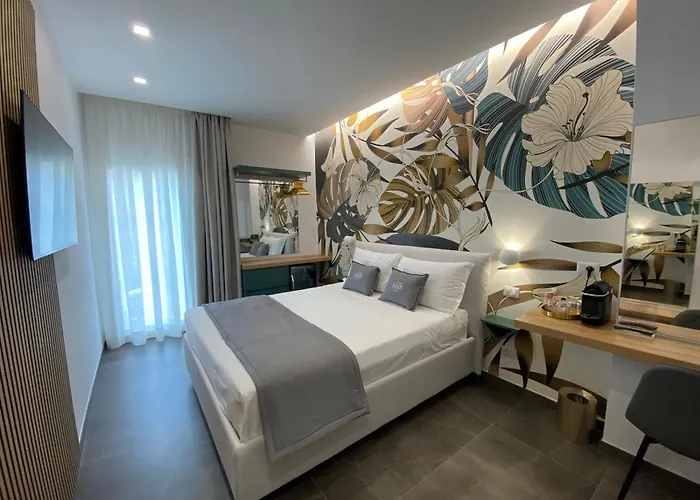 Naxos Marina Bay Bed & Breakfast