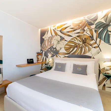 Naxos Marina Bay 4*