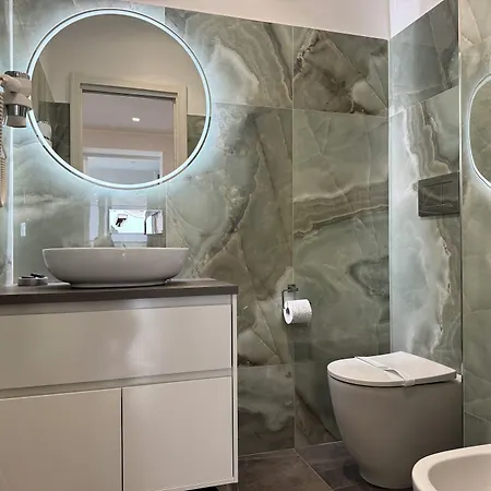 Naxos Marina Bay Bed & Breakfast 4*