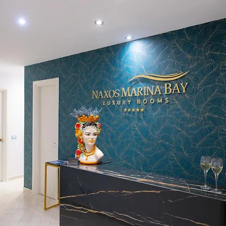 Naxos Marina Bay 4* جيارديني ناكسوس