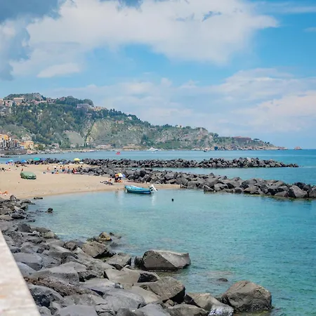 Naxos Marina Bay فندق مبيت وإفطار