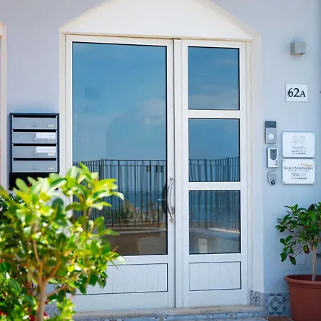 Naxos Marina Bay فندق مبيت وإفطار جيارديني ناكسوس