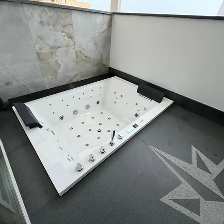 Naxos Marina Bay Oda ve Kahvaltı